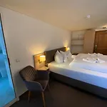 Hotel Horchem Hotel-restaurant-cafe-bar