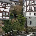 Horchem Hotel-restaurant-cafe-bar Ξενοδοχείο Μονσάου