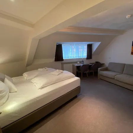 Horchem Hotel-restaurant-café-bar 3* Montjoie