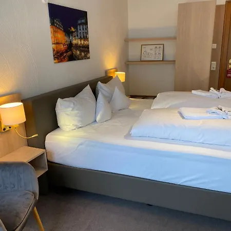 Horchem Hotel-restaurant-cafe-bar מלון 3*