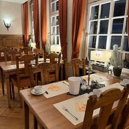 מלון Horchem Hotel-restaurant-cafe-bar