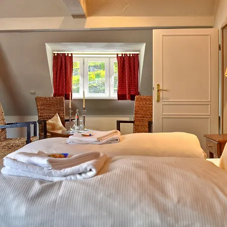 Horchem Hotel-restaurant-café-bar 3* Montjoie