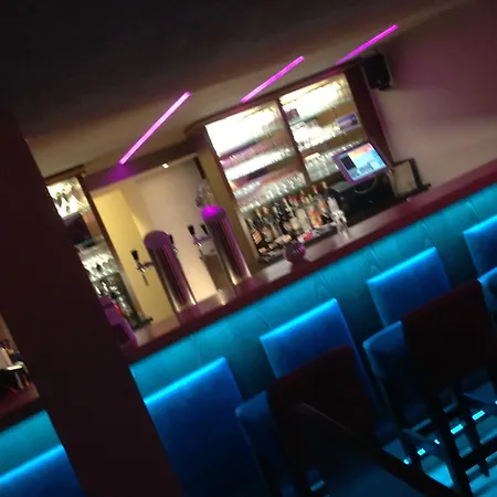 Horchem Hotel-restaurant-cafe-bar Otel