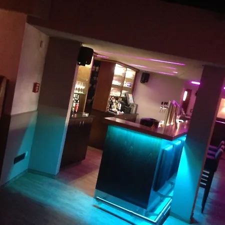 Horchem Hotel-restaurant-cafe-bar מלון 3*