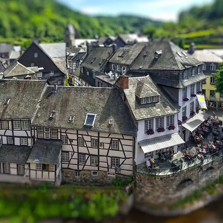 Horchem Hotel-Restaurant-Cafe-Bar Monschau