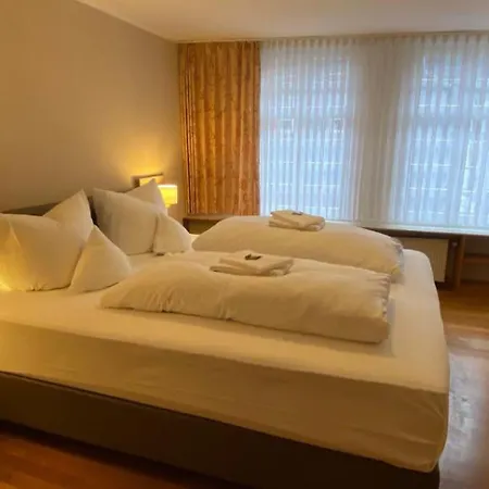 Horchem Hotel-restaurant-cafe-bar מלון מונשאו