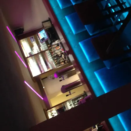 Horchem Hotel-restaurant-cafe-bar מלון מונשאו