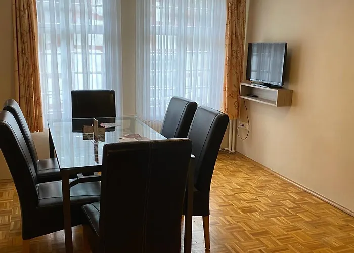 霍岑酒店-餐厅-咖啡厅-酒吧 蒙绍